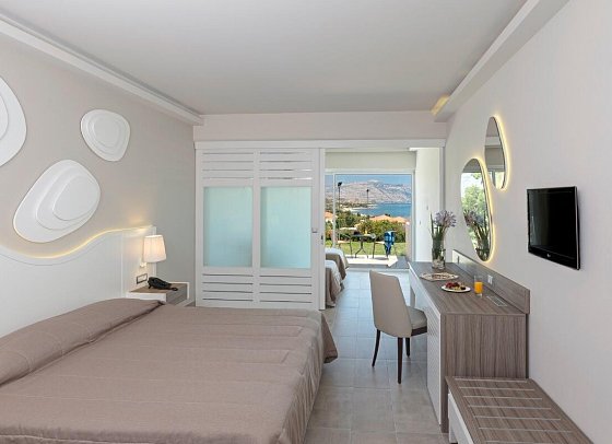 Rodos Princess Beach Resort & Spa - Wohnbeispiel Familienzimmer Premium Meerblick (Zimmercodierung FMM)