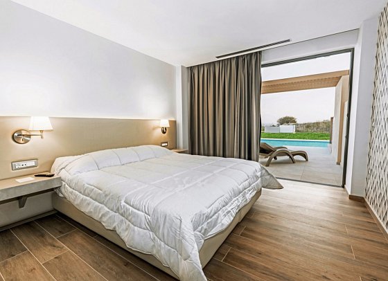 Kresten Palace Hotel - Wohnbeispiel Deluxe Swim Up (Zimmercodierung DDQ)