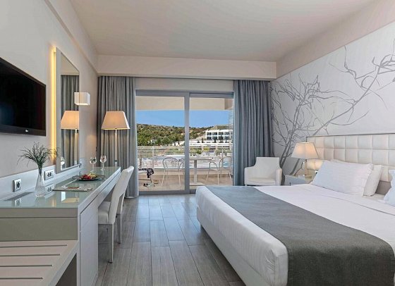 Princess Andriana Resort & Spa - Wohnbeispiel Doppelzimmer Deluxe Poolblick (Zimmercodierung DDP)
