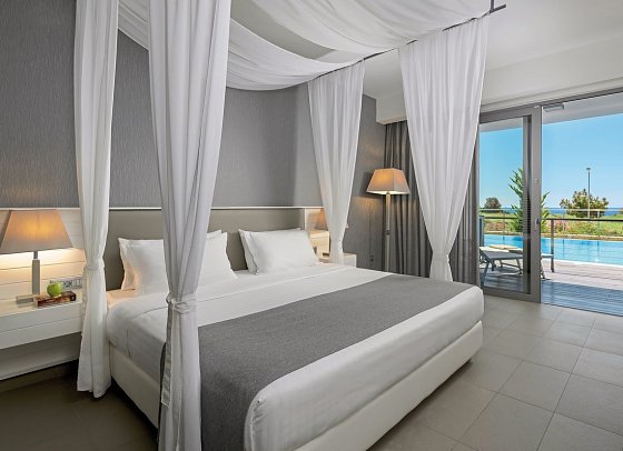 Princess Andriana Resort & Spa - Wohnbeispiel Juniorsuite Meerblick Gemeinschaftspool (Zimmercodierung J2M)