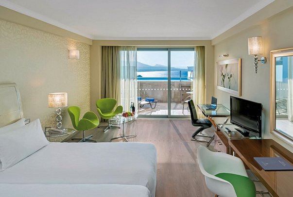 Atrium Platinum - Wohnbeispiel Doppelzimmer Deluxe Privatpool (Zimmercodierung DDR)