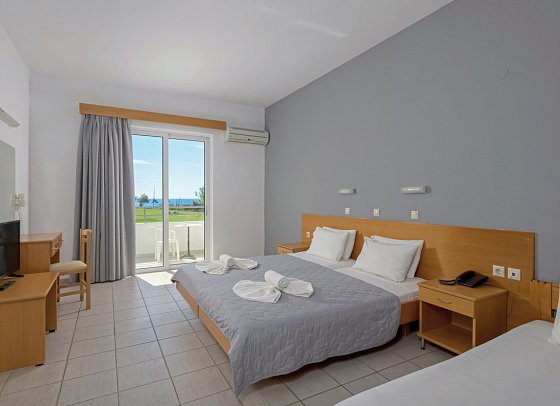 Stafilia Beach - Wohnbeispiel Doppelzimmer Meerblick (Zimmercodierung D1M)