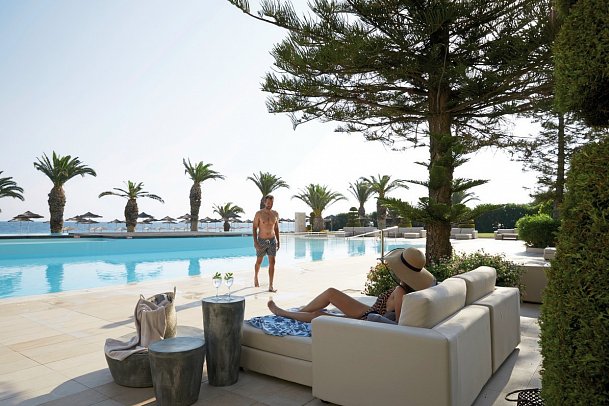 The Ixian Grand & All Suites