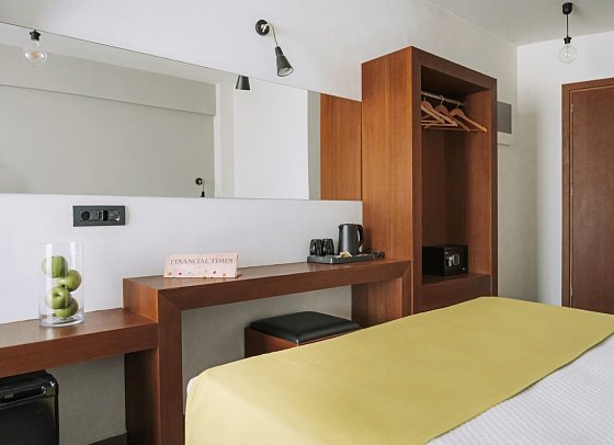 Amphitryon City Hotel - Wohnbeispiel Doppelzimmer Landblick (Zimmercodierung DBL)