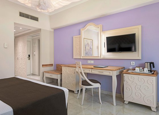 Rodos Palladium Leisure & Wellness - Doppelzimmer Deluxe Landblick (Zimmercodierung DDL)