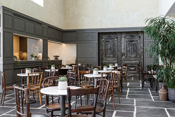 Amada Colossos Resort