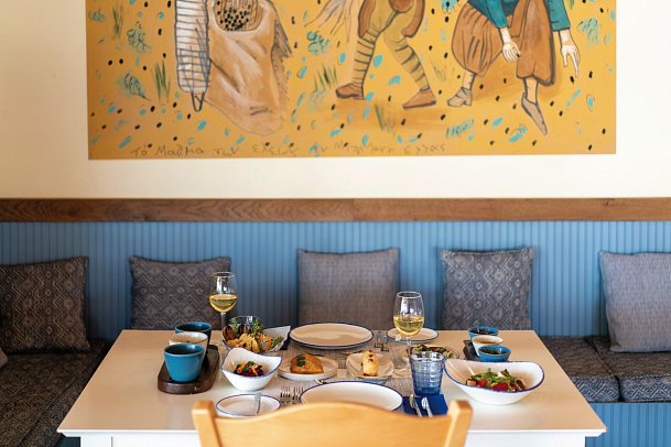 Amada Colossos Resort