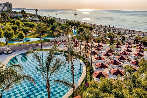 Esperos Palace Resort & Spa