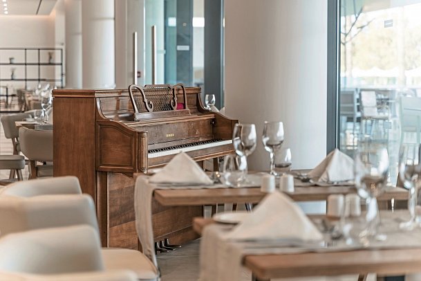 Gennadi Grand Resort