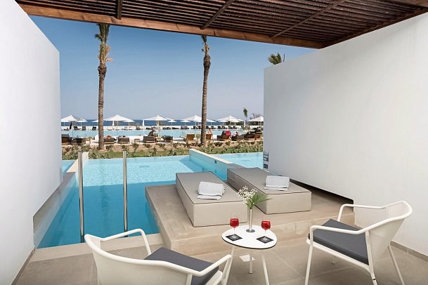 Gennadi Grand Resort - Wohnbeispiel Juniorsuite Meerblick Privatpool (Zimmercodierung J1M)