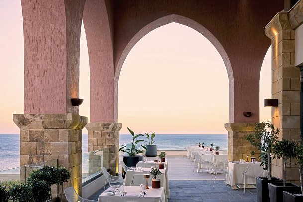 Boutique 5 Hotel & Spa