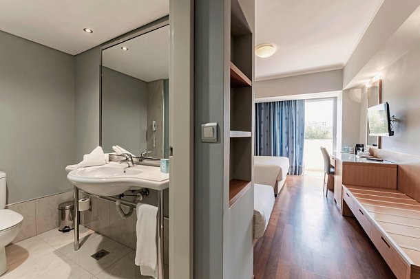 Esperides Beach Resort - Family Concept - Wohnbeispiel Doppelzimmer Superior Gartenblick (Zimmercodierung DSG)
