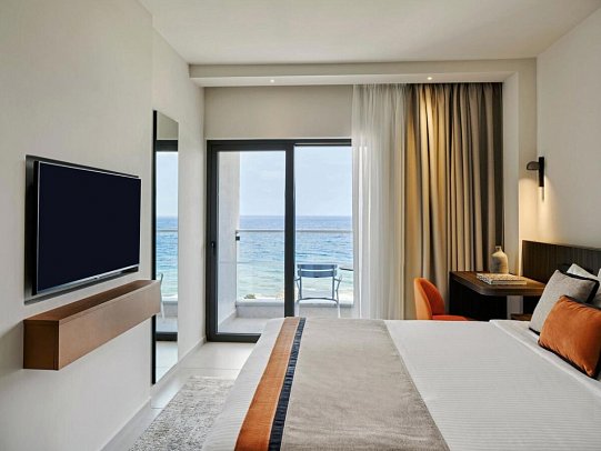 Esperides Beach Resort - Family Concept - Wohnbeispiel Familienzimmer Premium Meerblick (Zimmercodierung FMM)