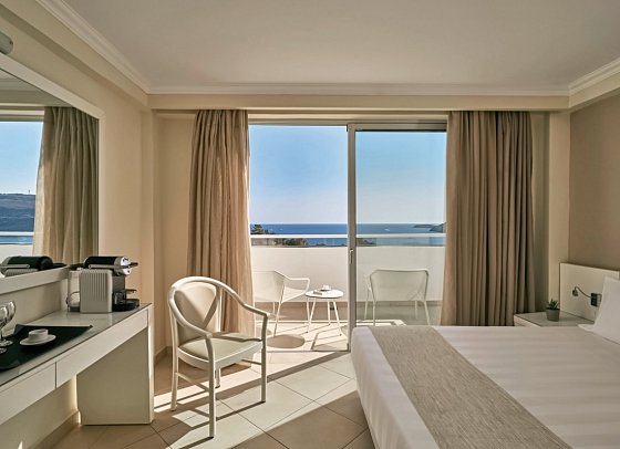 Lindos Village Resort & Spa - Wohnbeispiel Juniorsuite Meerblick (Zimmercodierung J1M)