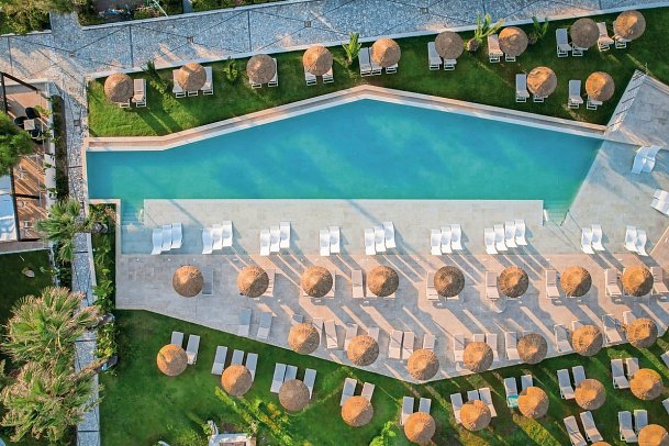 Pegasos Deluxe Beach Hotel