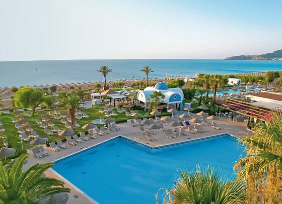 Pegasos Deluxe Beach Hotel