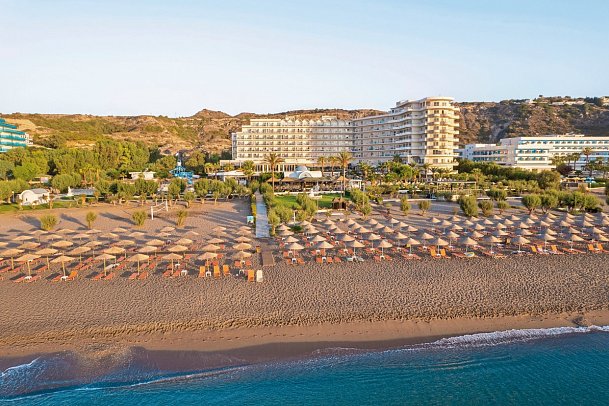 Pegasos Deluxe Beach Hotel