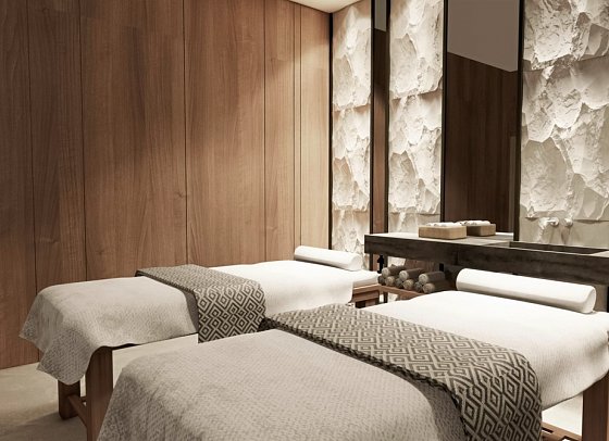 Este Elegant Suites & Villas