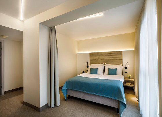 Marina - Wohnbsp. Doppelzimmer Atriumblick (Zimmercodierung DG1)