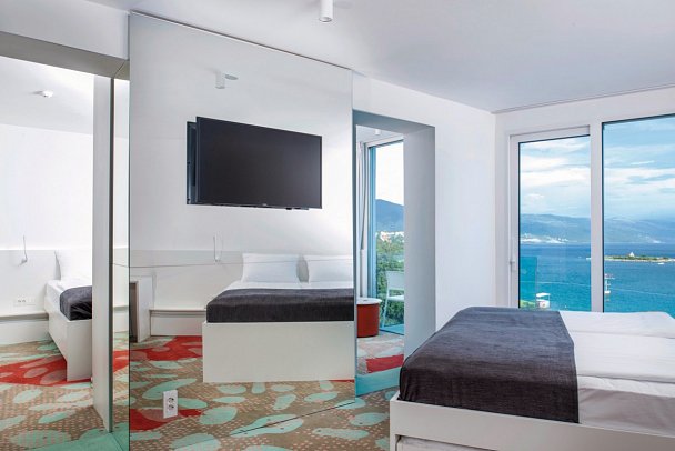 Aminess Vival Lisanj Familiy Hotel - Wohnbeispiel Familienzimmer Premium Balkon Meerblick (Zimmercodierung F1M)