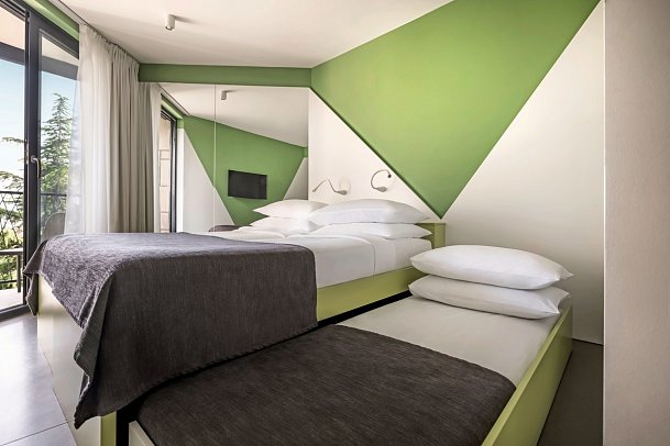 Aminess Vival Lisanj Familiy Hotel - Wohnbeispiel DZ Komfort Nebenhaus Meerseite (Zimmercodierung D2V)