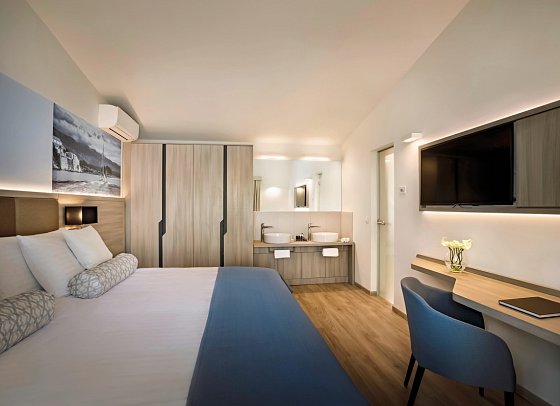 Valamar Carolina Hotel & Villas - Wohnbeispiel Swim up Zimmer für 2 Meerseite (Zimmercodierung VSQ)