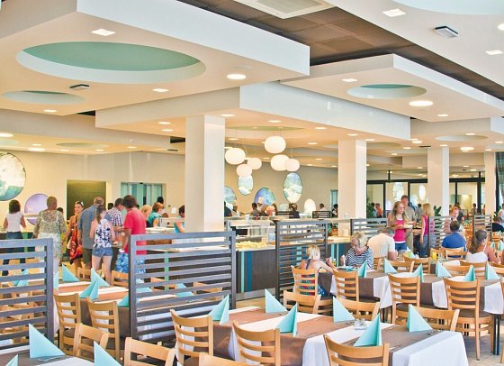 San Marino Resort Plaza Hotel