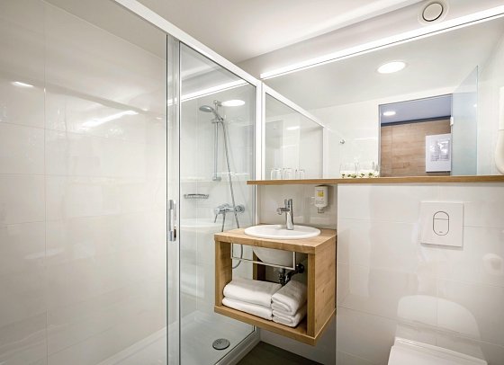 San Marino Resort Plaza Hotel - Wohnbeispiel Suite für 2 plus 3 (Zimmercodierung JBG)