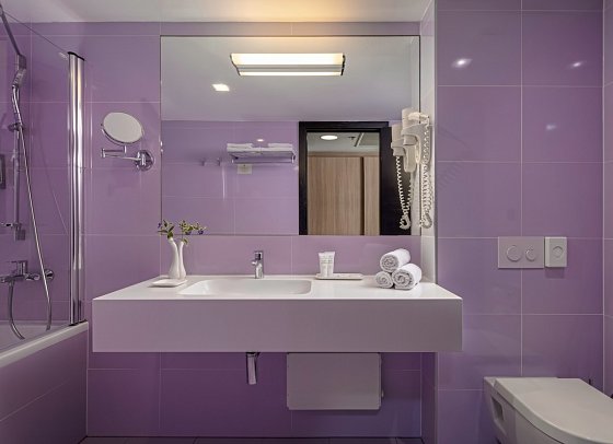 Vitality Hotel Punta - Beispiel Bad Suite Meerseite (Zimmercodierung WBC)