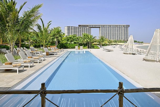 Mövenpick Resort Al Marjan Island