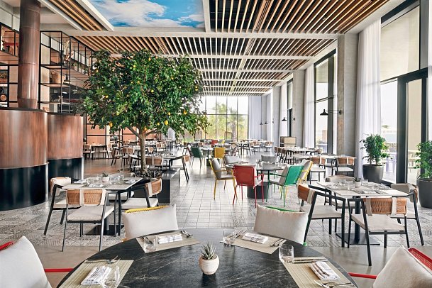 Mövenpick Resort Al Marjan Island