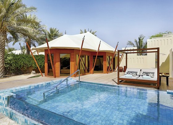 The Ritz-Carlton Ras Al Khaimah, Al Hamra Beach - Wohnbeispiel Al Naseem Tented Beach Pool Villa (Zimmercodierung VB2)