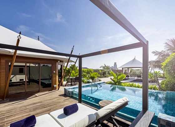 The Ritz-Carlton Ras Al Khaimah, Al Hamra Beach - Wohnbeispiel Al Bahr Tented Beach Pool Villa (Zimmercodierung VB1)