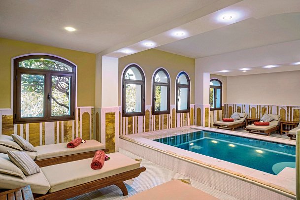 The Cove Rotana Resort