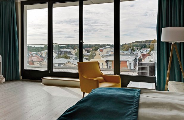 SEETELHOTEL Kaiserstrand Beachhotel - Wohnbeispiel Doppelzimmer seitl. Meerseite (Zimmercodierung DBN)