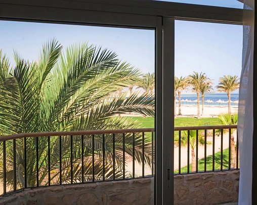 Sentido Acel Beach Resort - Beispiel Balkon Bungalow Meeresfront (Zimmercodierungen BBO & BCM)