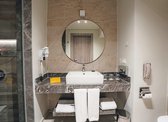 Sentido Reef Oasis Suakin Resort - Beispiel Bad Doppelzimmer Deluxe (Zimmercodierungen DD1 & DC3)