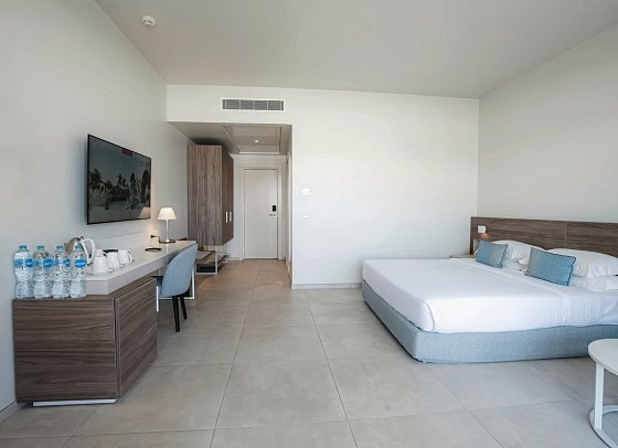 Sentido Reef Oasis Suakin Resort - Wohnbeispiel Familienzimmer (Zimmercodierung FB1)
