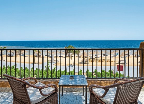 Pickalbatros Vita Resort - Beispiel Balkon Doppelzimmer Superior Meerblick (Zimmercodierung DSM)