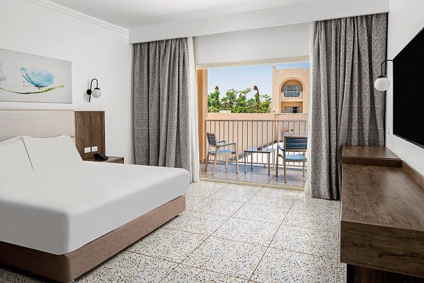 Pickalbatros Vita Resort - Wohnbeispiel Familienzimmer Deluxe Gartenblick (Zimmercodierung FDG)