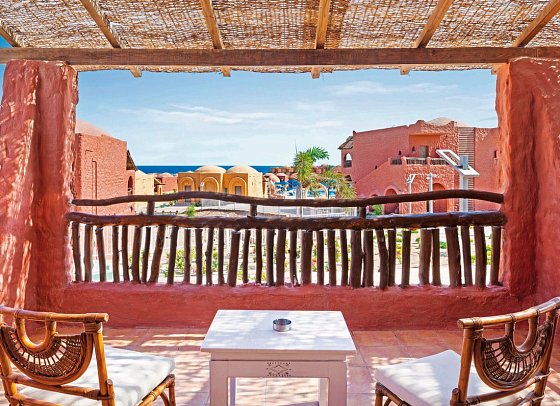 Pickalbatros Portofino Villaggio Resort - Beispiel Balkon Doppelzimmer Standard Gartenblick (Zimmercodierungen DGG & DCG)