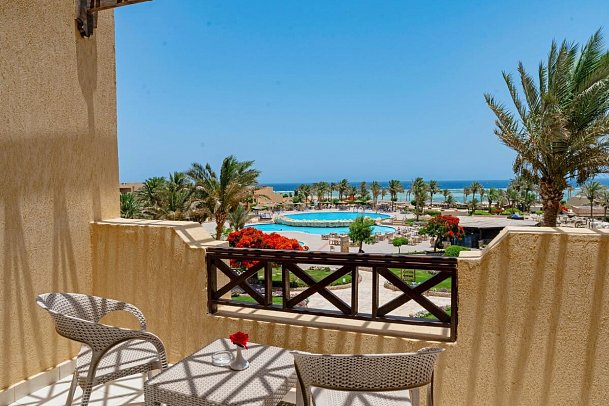 Blend Elphistone Resort - Beispiel Balkon Doppelzimmer Superior Meerblick (Zimmercodierung DSM)