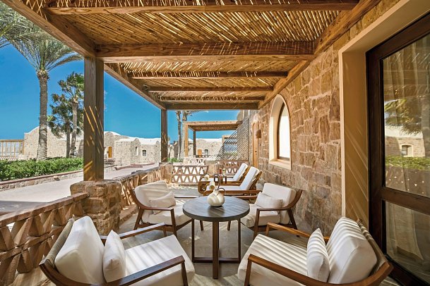 Mövenpick Resort El Quseir - Beispiel Terrasse Familienzimmer (Zimmercodierungen FB1 & FB9)