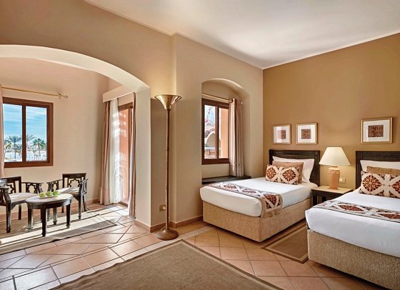 Steigenberger Coraya Beach - Doppelzimmer Deluxe Poolblick (Zimmercodierung DDP)