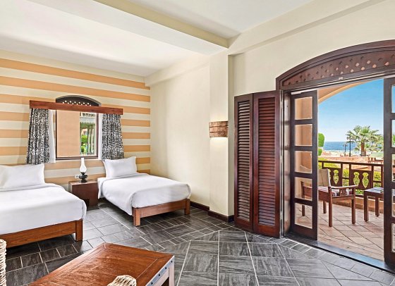 Swissôtel Resort El Quseir - Wohnbeispiel Doppelzimmer Superior seitl. Meerblick (Zimmercodierungen DXN & DCN)