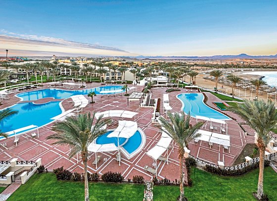 JAZ Lamaya Resort