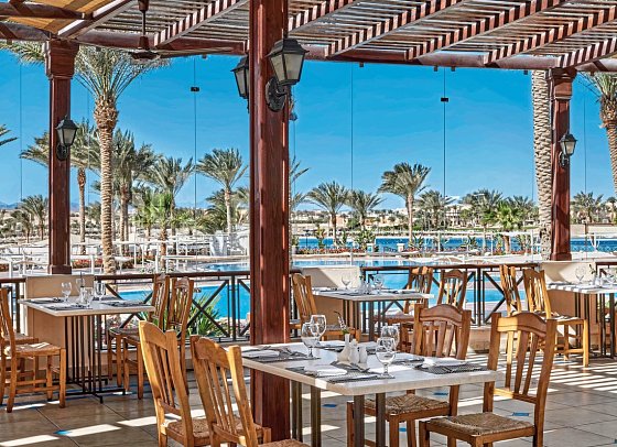 JAZ Lamaya Resort