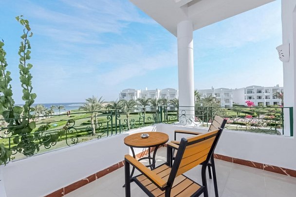 Fantazia Resort - Beispiel Balkon Doppelzimmer Standard Meerblick (Zimmercodierungen DGM & DCM)