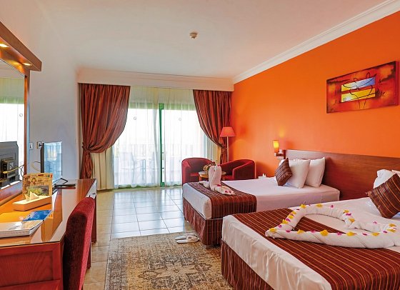 Fantazia Resort - Wohnbeispiel Doppelzimmer Standard seitl. Meerblick (Zimmercodierungen DGN & DCN)