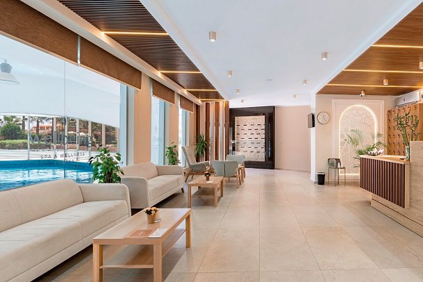 Brayka Bay Resort